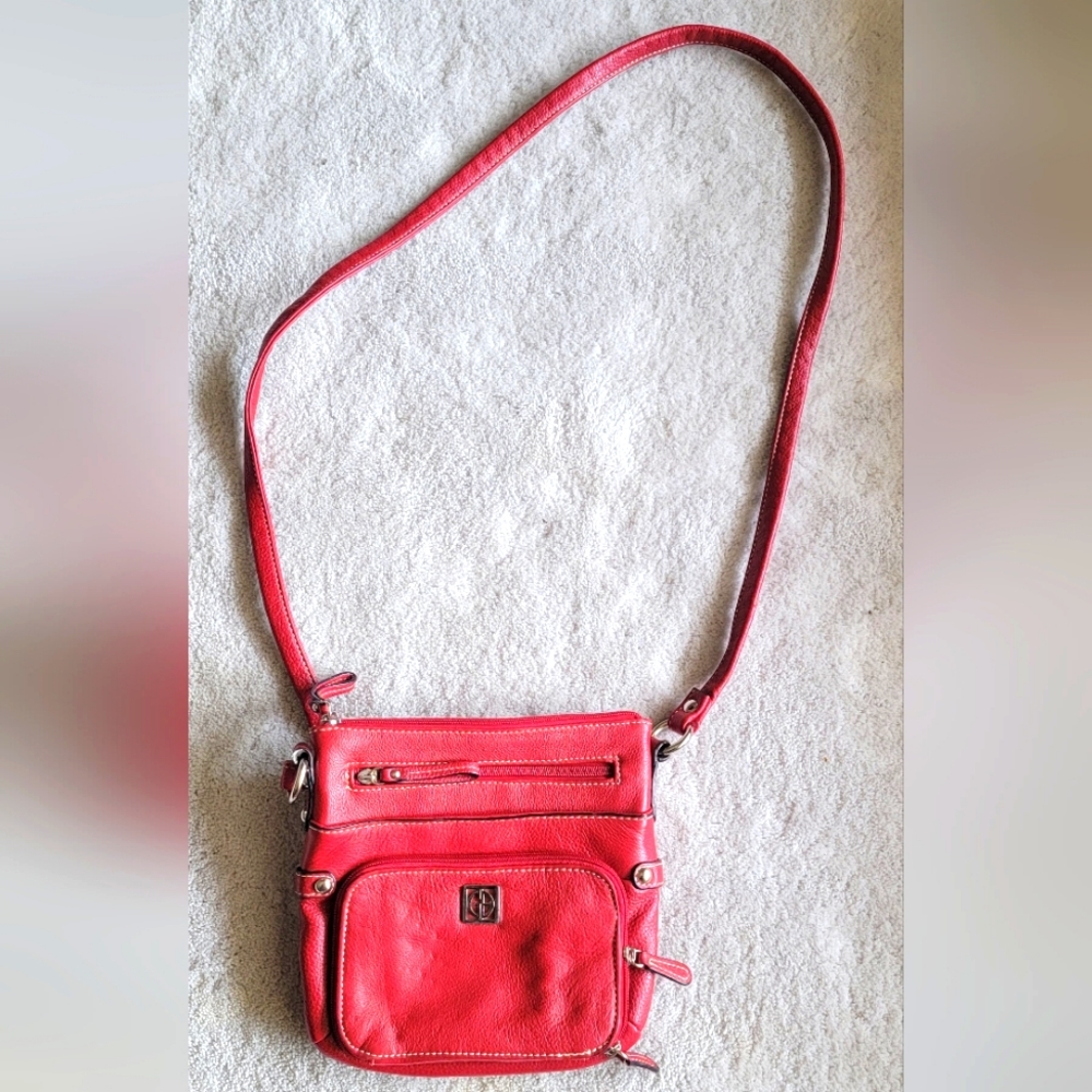 Giani Bernini red leather crossbody bag